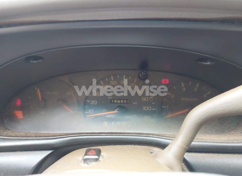 Photo 7 of 1998 Ford Taurus LX/SE (VIN 1FAFP52U1WG242062)