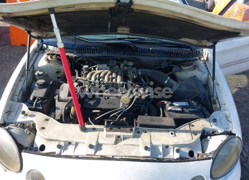 Photo 10 of 1998 Ford Taurus LX/SE (VIN 1FAFP52U5WA226756)