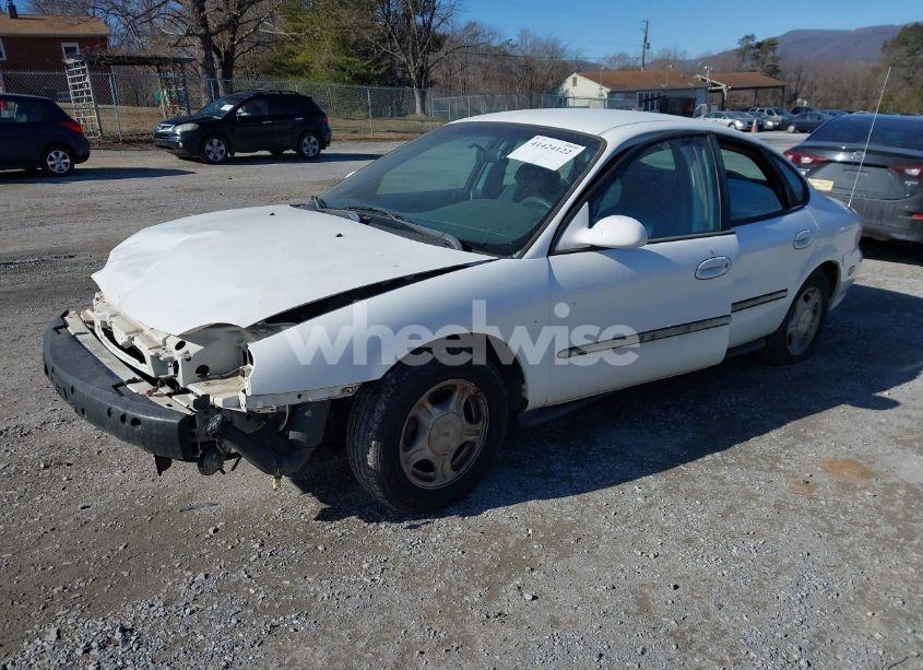 Photo 2 of 1998 Ford Taurus LX/SE (VIN 1FAFP52U5WA227440)