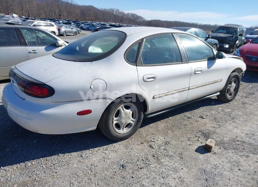 Photo 4 of 1998 Ford Taurus LX/SE (VIN 1FAFP52U5WA227440)