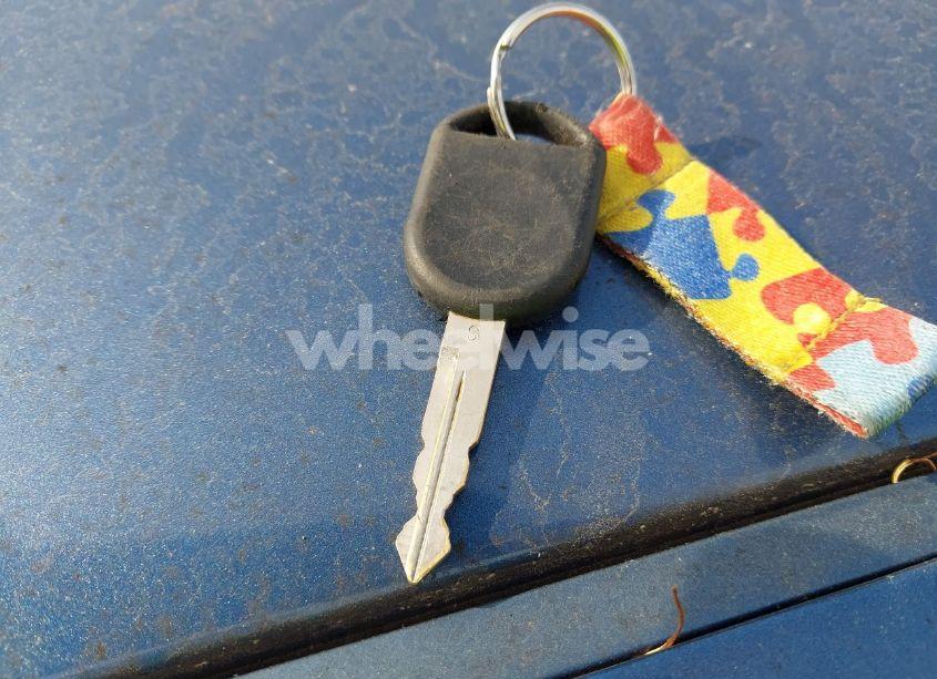 Photo 11 of 2004 Ford Taurus LX (VIN 1FAFP52U64A114884)