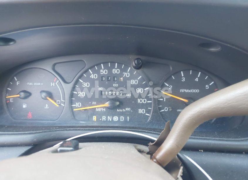 Photo 7 of 1998 Ford Taurus LX/SE (VIN 1FAFP52U6WA207228)