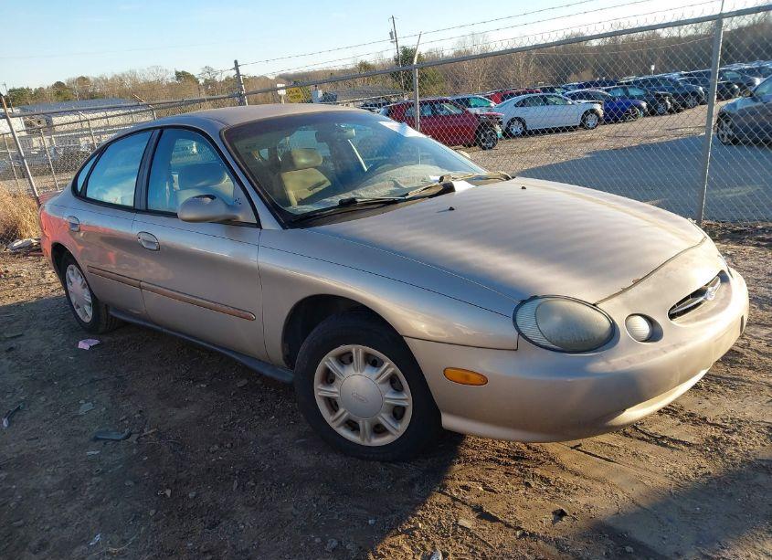 1998 Ford Taurus LX/SE (VIN 1FAFP52U8WA132385) main photo