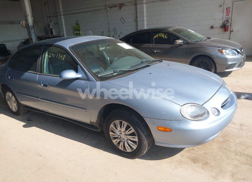 1998 Ford Taurus LX/SE (VIN 1FAFP52U8WG119679) main photo