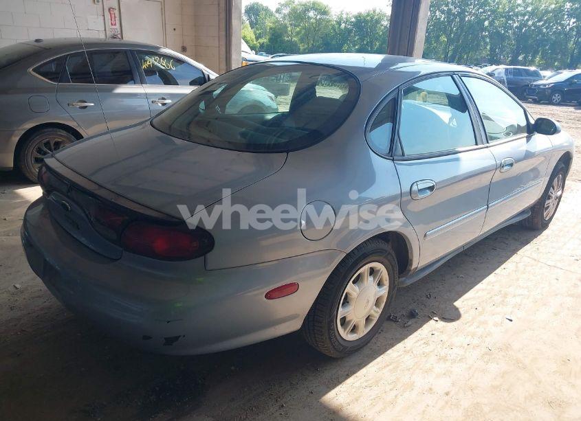 Photo 4 of 1998 Ford Taurus LX/SE (VIN 1FAFP52U8WG119679)