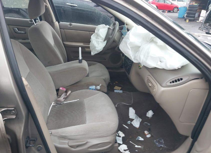 Photo 5 of 2003 Ford Taurus SE (VIN 1FAFP53203A158276)