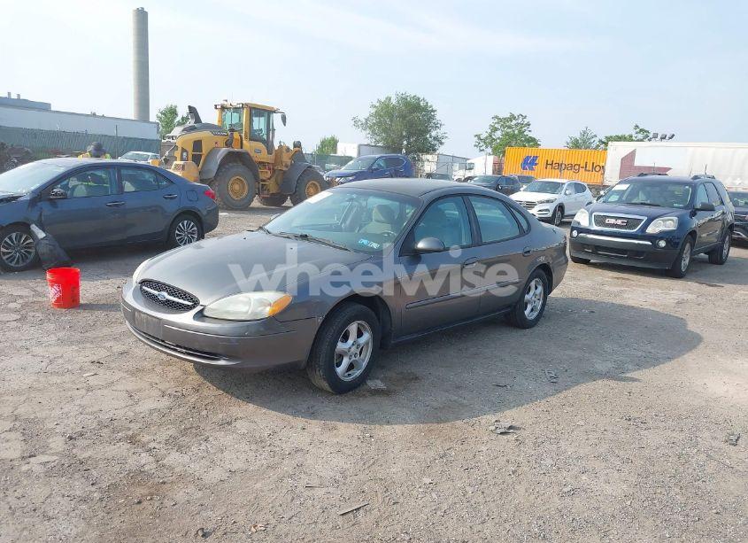 Photo 2 of 2003 Ford Taurus SE (VIN 1FAFP53203G173180)