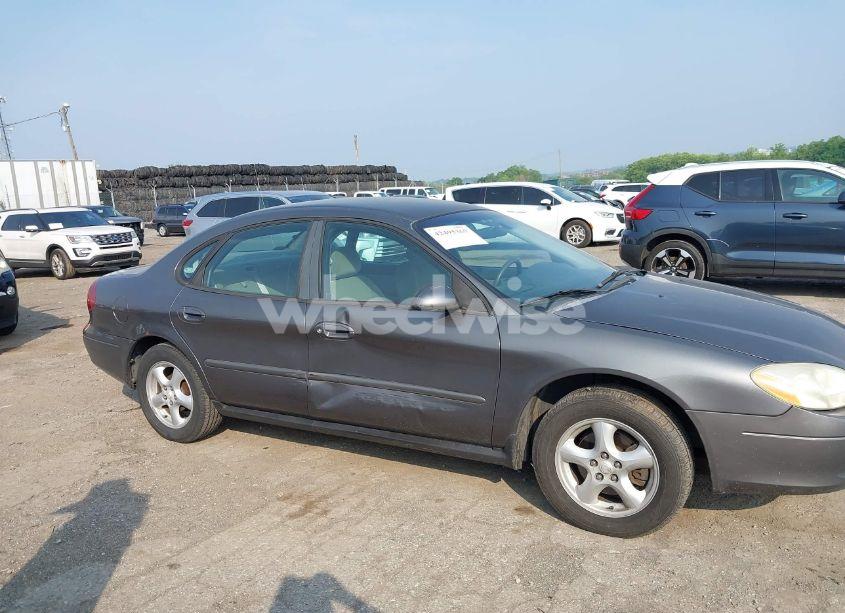 Photo 6 of 2003 Ford Taurus SE (VIN 1FAFP53203G173180)