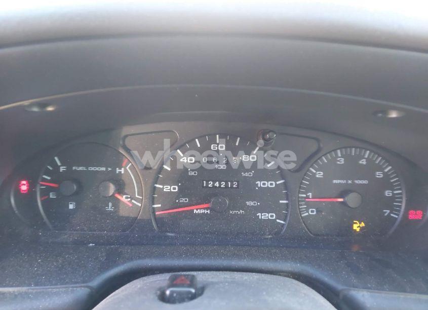 Photo 7 of 2002 Ford Taurus SE (VIN 1FAFP53212A202722)