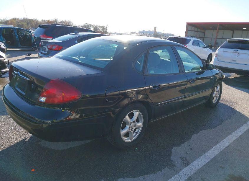 Photo 4 of 2003 Ford Taurus SE (VIN 1FAFP53213A153698)