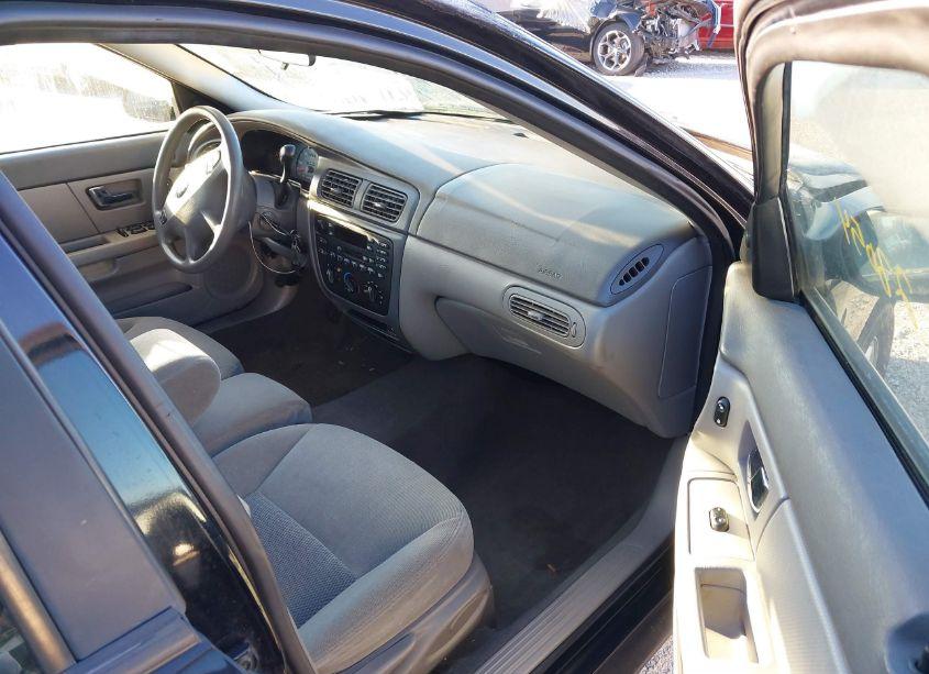 Photo 5 of 2003 Ford Taurus SE (VIN 1FAFP53213A153698)