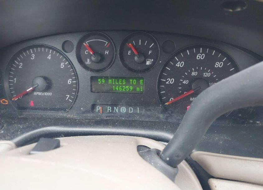 Photo 7 of 2004 Ford Taurus SE (VIN 1FAFP53224A177316)