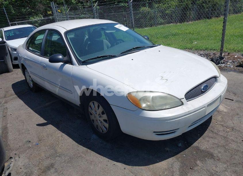 2006 Ford Taurus SE (VIN 1FAFP53226A252857) main photo