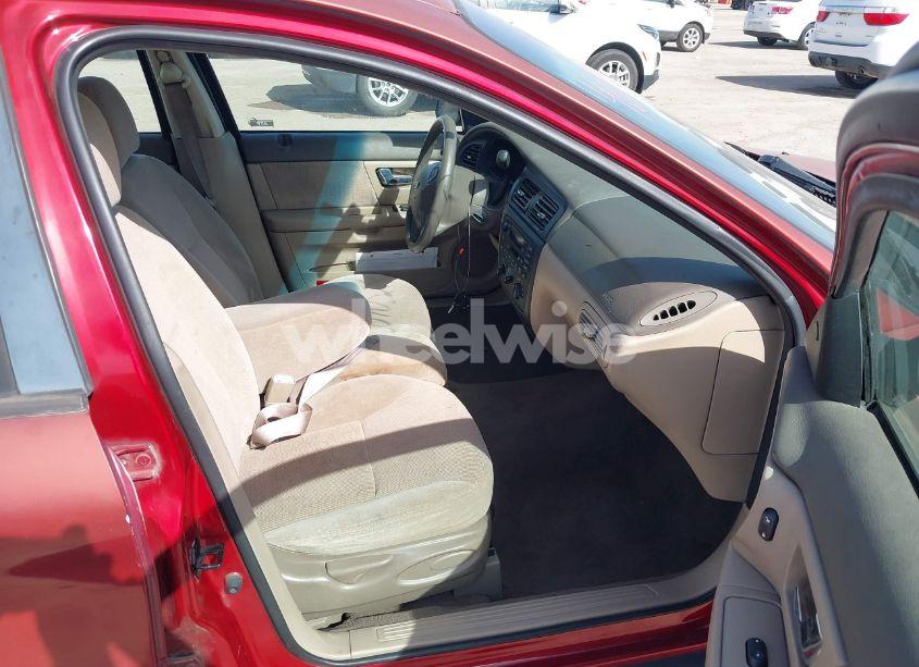 Photo 5 of 2001 Ford Taurus SE (VIN 1FAFP53241A279275)