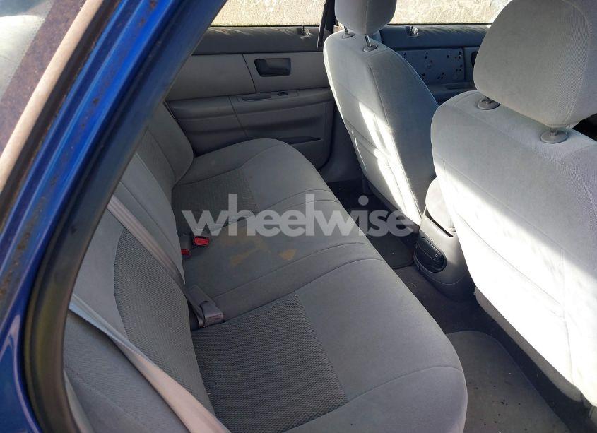 Photo 8 of 2003 Ford Taurus SE (VIN 1FAFP53243G208089)