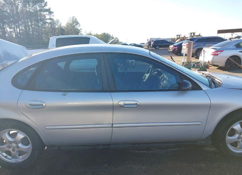Photo 14 of 2004 Ford Taurus SE (VIN 1FAFP53244A186213)
