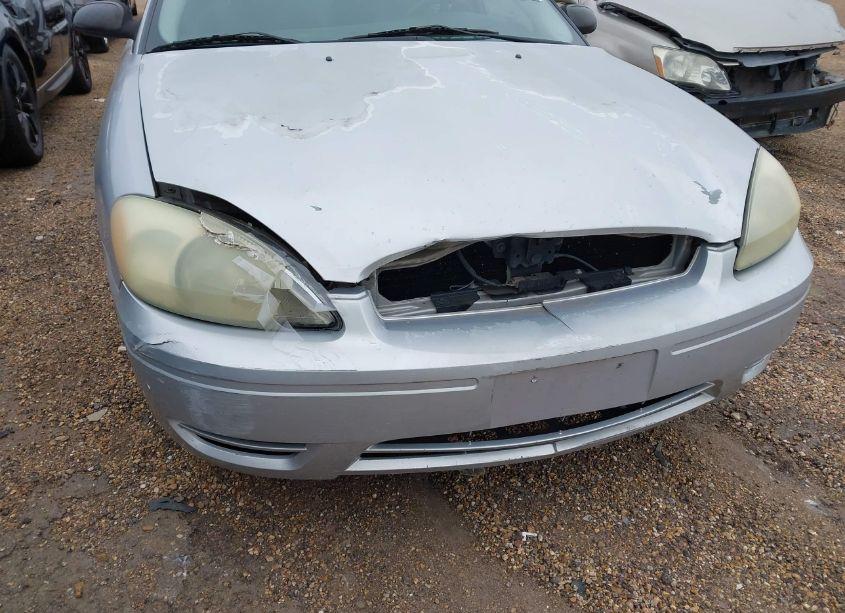 Photo 18 of 2004 Ford Taurus SE (VIN 1FAFP53244A186213)