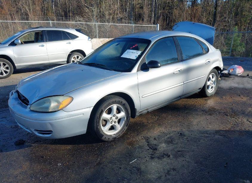 Photo 2 of 2004 Ford Taurus SE (VIN 1FAFP53244A186213)