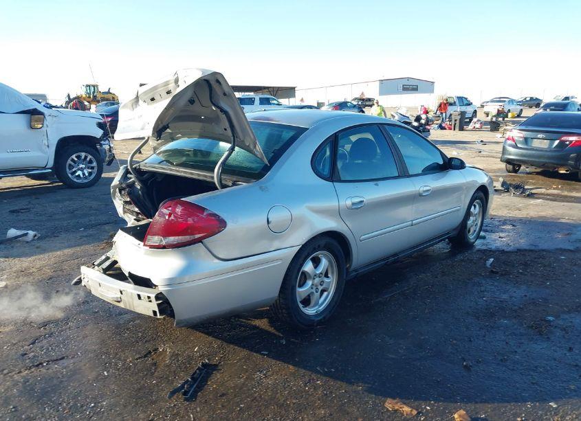Photo 4 of 2004 Ford Taurus SE (VIN 1FAFP53244A186213)