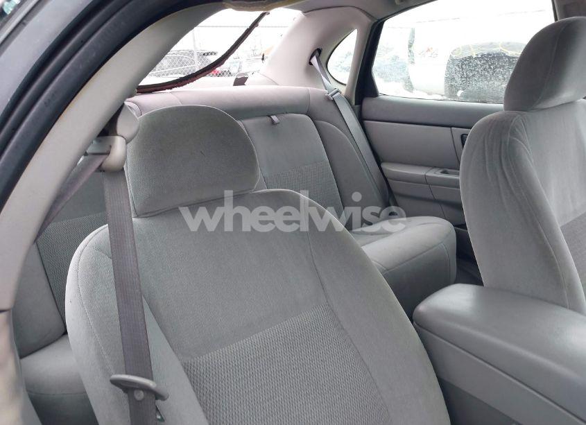 Photo 8 of 2005 Ford Taurus SE (VIN 1FAFP53245A195642)