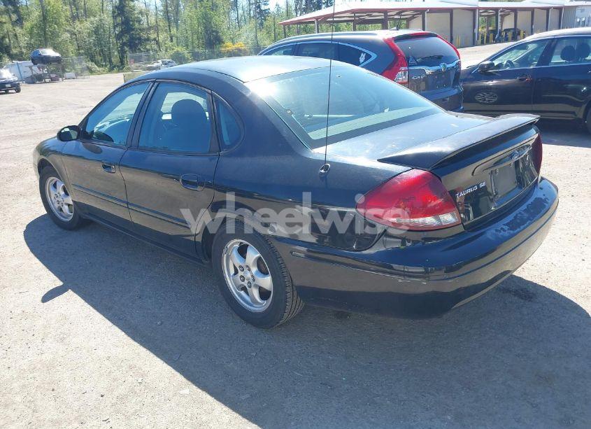 Photo 3 of 2005 Ford Taurus SE (VIN 1FAFP53255A228082)