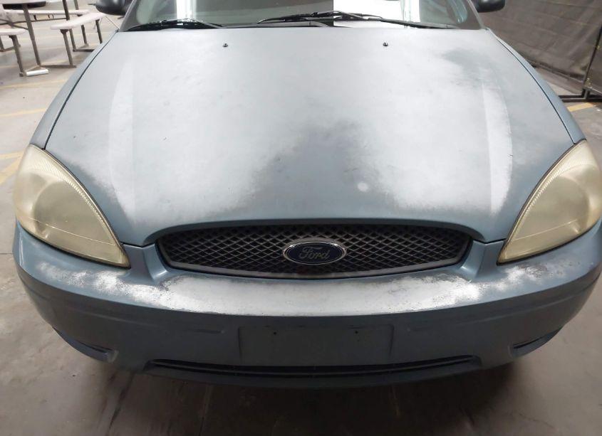 Photo 12 of 2005 Ford Taurus SE (VIN 1FAFP53265A115208)