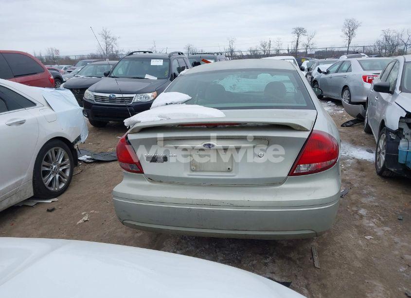 Photo 15 of 2005 Ford Taurus SE (VIN 1FAFP53265A161699)