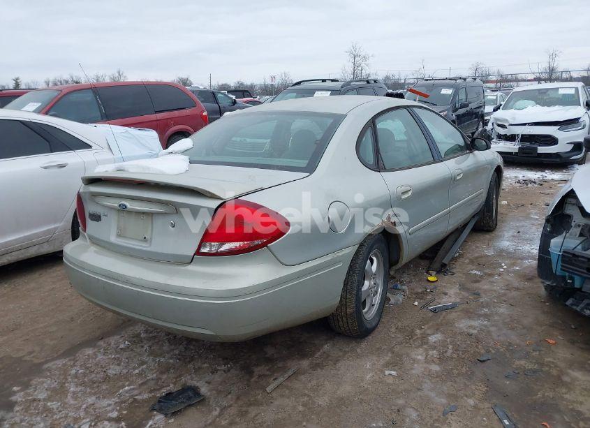 Photo 4 of 2005 Ford Taurus SE (VIN 1FAFP53265A161699)