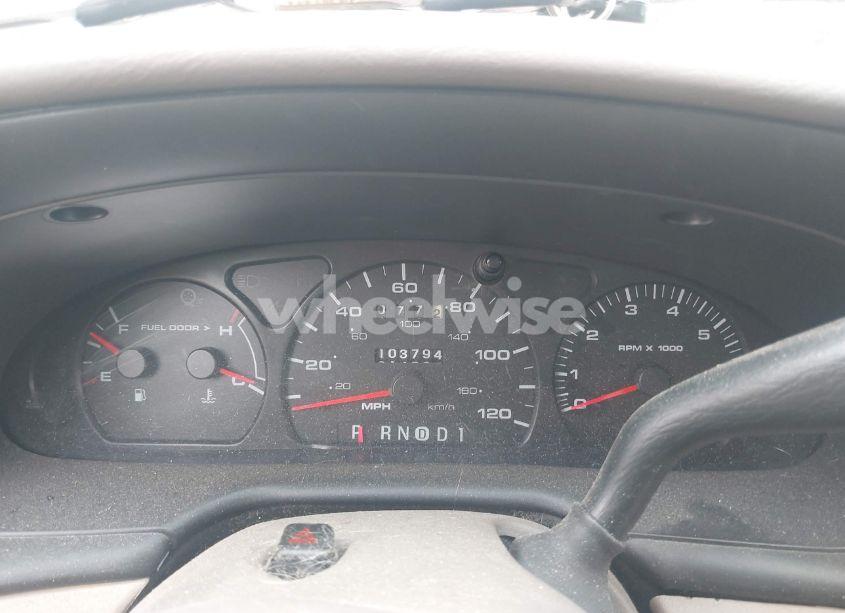 Photo 7 of 2001 Ford Taurus SE (VIN 1FAFP53271A253494)