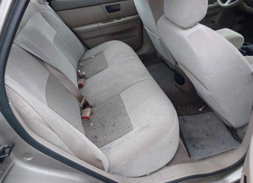 Photo 8 of 2005 Ford Taurus SE (VIN 1FAFP53275A124872)