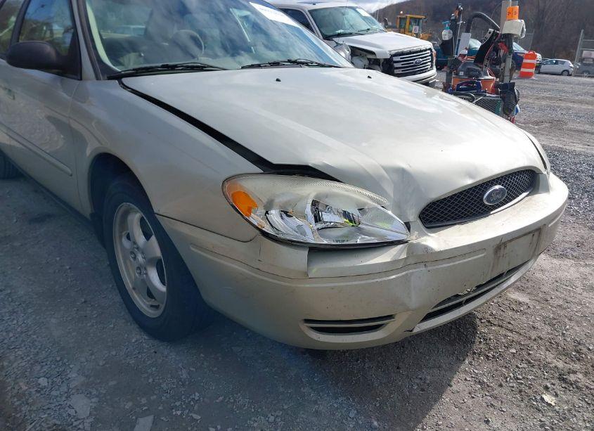 Photo 6 of 2005 Ford Taurus SE (VIN 1FAFP53285A256023)