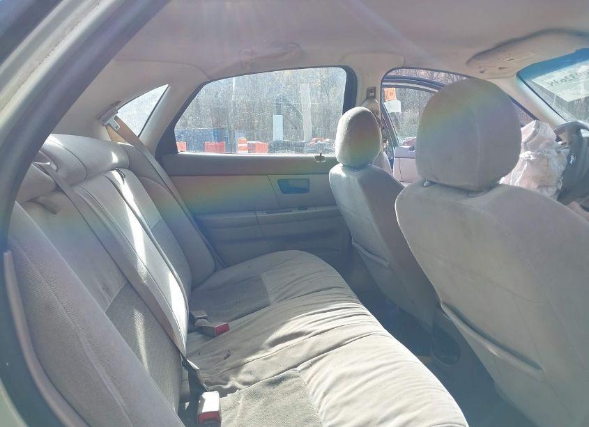 Photo 8 of 2005 Ford Taurus SE (VIN 1FAFP53285A256023)