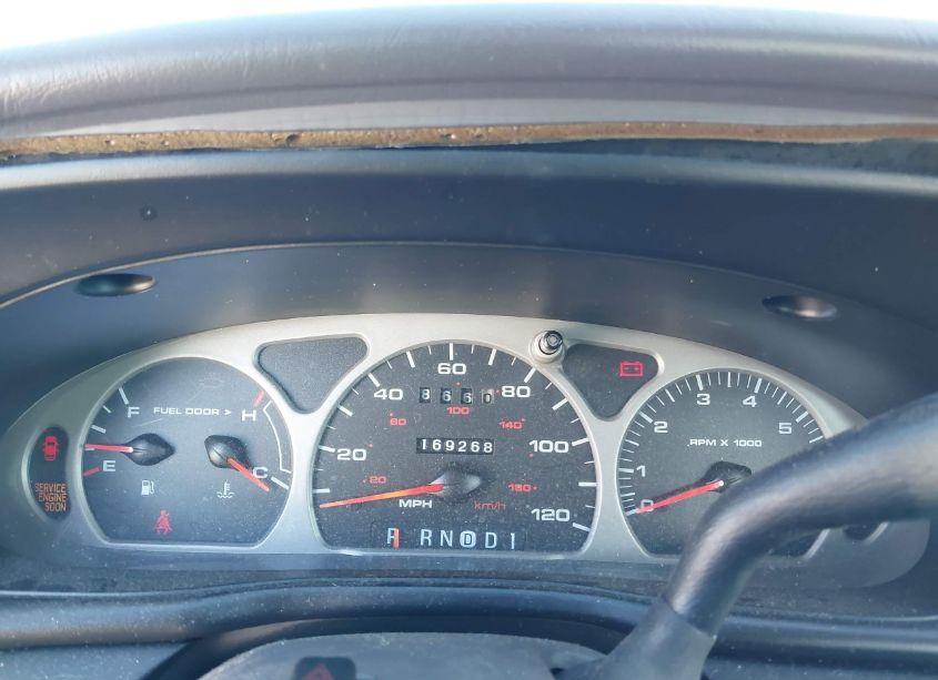 Photo 7 of 1999 Ford Taurus SE/SE-NE (VIN 1FAFP53S6XA302208)