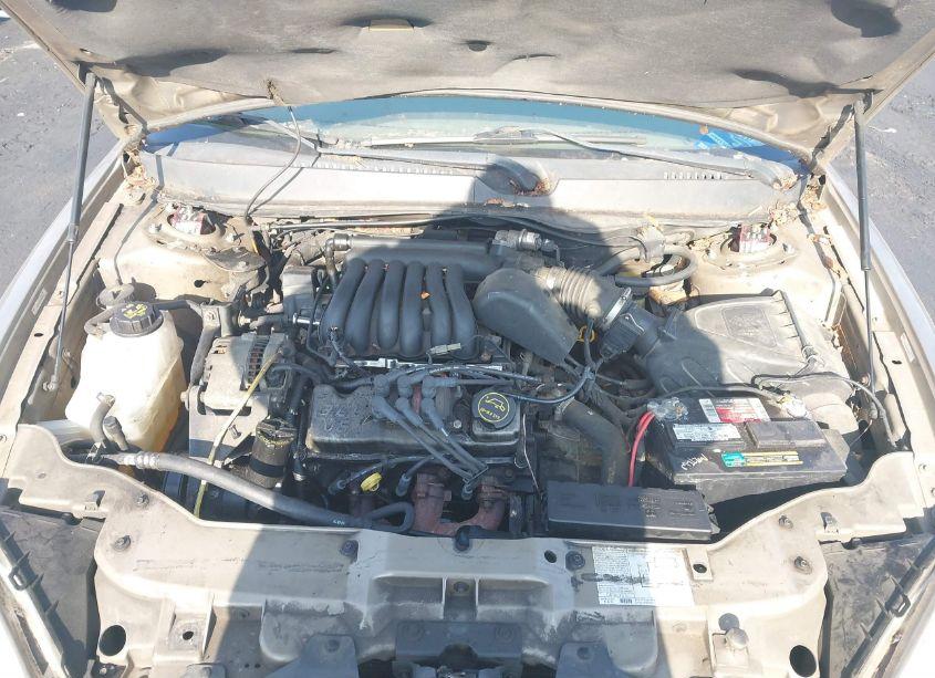Photo 10 of 2003 Ford Taurus SE (VIN 1FAFP53U03A217456)
