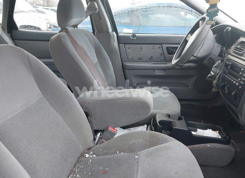 Photo 5 of 2006 Ford Taurus SE (VIN 1FAFP53U06A151009)