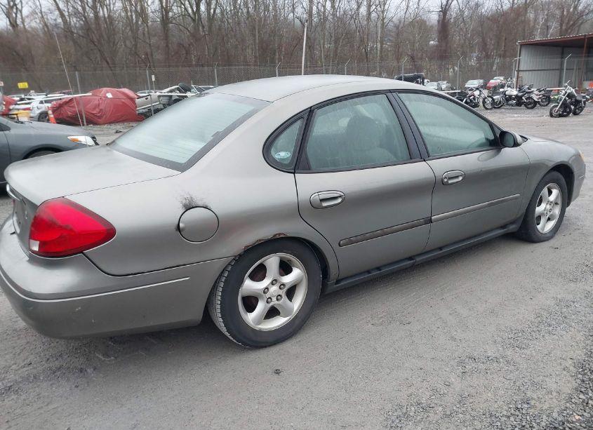 Photo 4 of 2001 Ford Taurus SE (VIN 1FAFP53U11G164079)