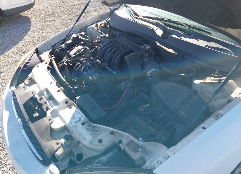 Photo 10 of 2003 Ford Taurus SE (VIN 1FAFP53U13A102591)