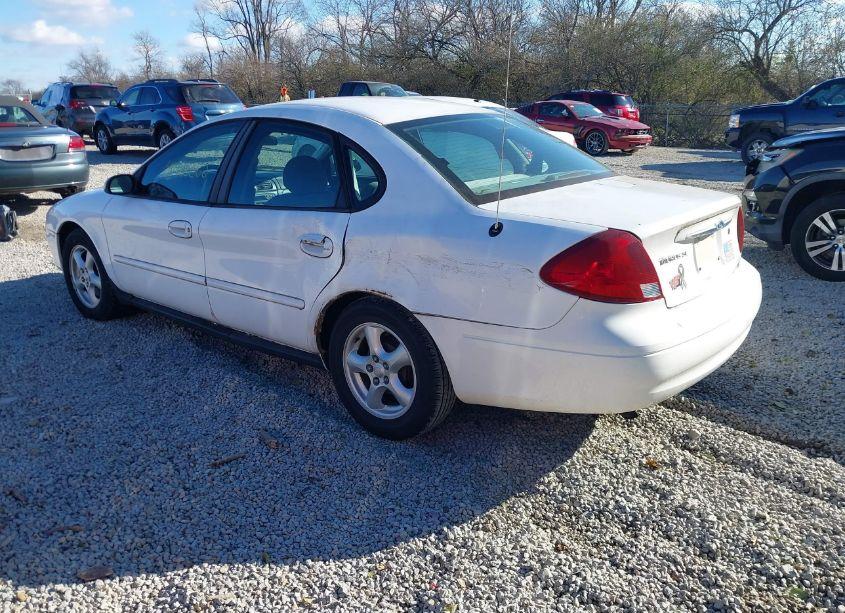 Photo 3 of 2003 Ford Taurus SE (VIN 1FAFP53U13A102591)