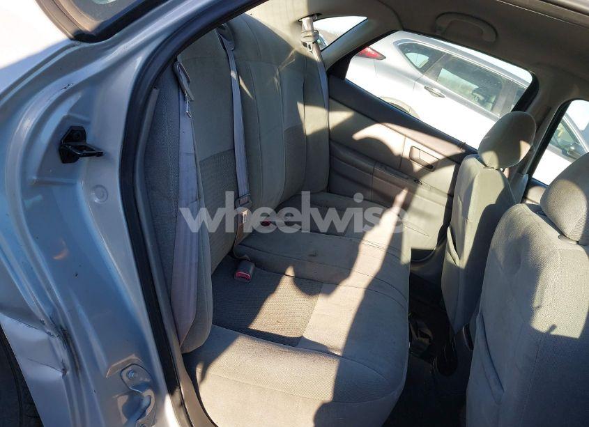 Photo 8 of 2003 Ford Taurus SE (VIN 1FAFP53U13A254418)