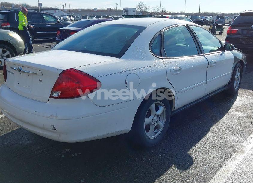 Photo 4 of 2003 Ford Taurus SE (VIN 1FAFP53U13G210075)