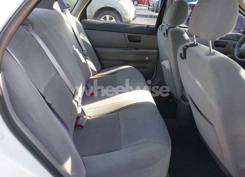 Photo 8 of 2003 Ford Taurus SE (VIN 1FAFP53U13G210075)