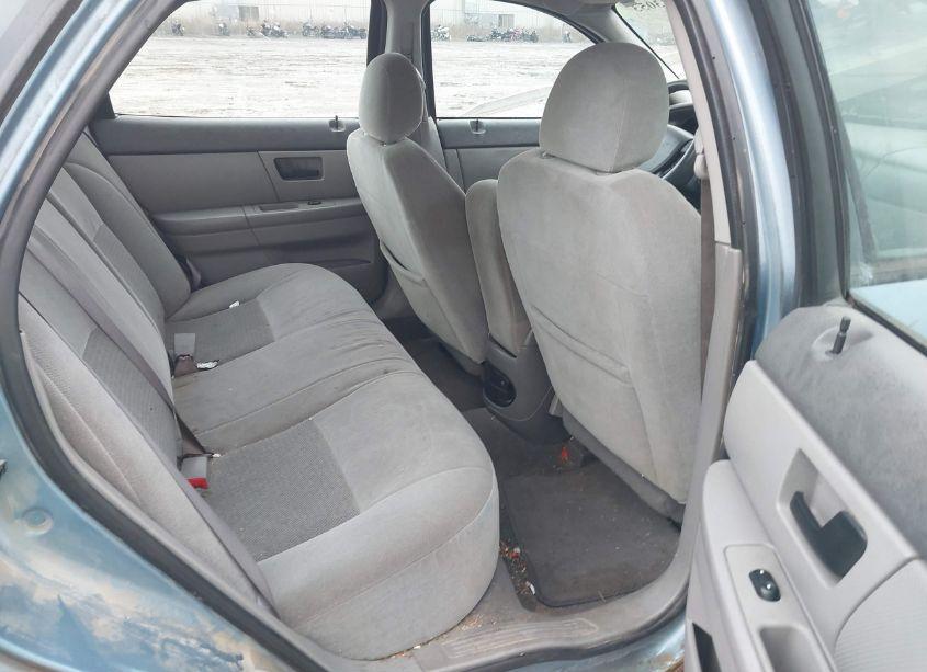 Photo 8 of 2006 Ford Taurus SE (VIN 1FAFP53U16A181913)