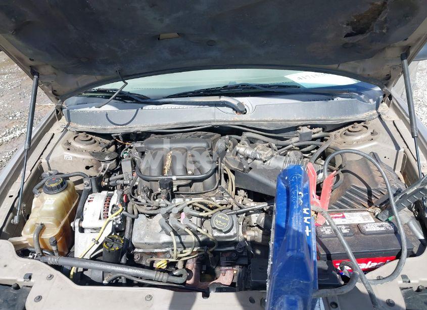 Photo 10 of 2005 Ford Taurus SE (VIN 1FAFP53U25A297975)