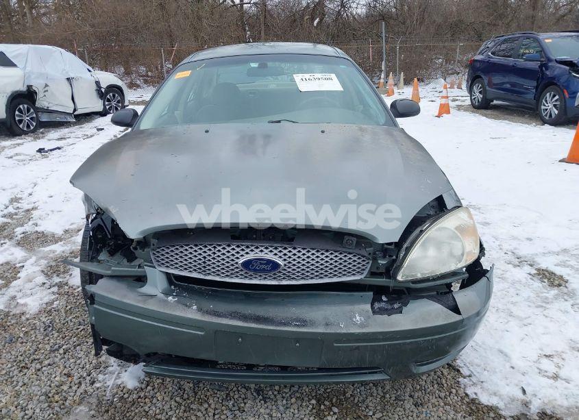 Photo 12 of 2006 Ford Taurus SE (VIN 1FAFP53U26A122997)