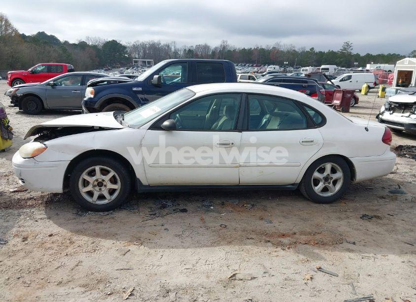 Photo 14 of 2007 Ford Taurus SE (VIN 1FAFP53U27A108437)