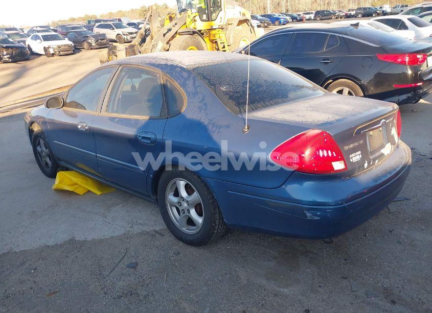 Photo 3 of 2002 Ford Taurus SE (VIN 1FAFP53U32A155968)