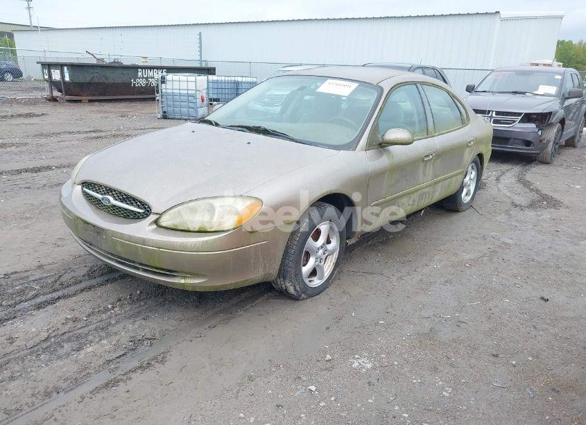 Photo 2 of 2003 Ford Taurus SE (VIN 1FAFP53U33A241380)