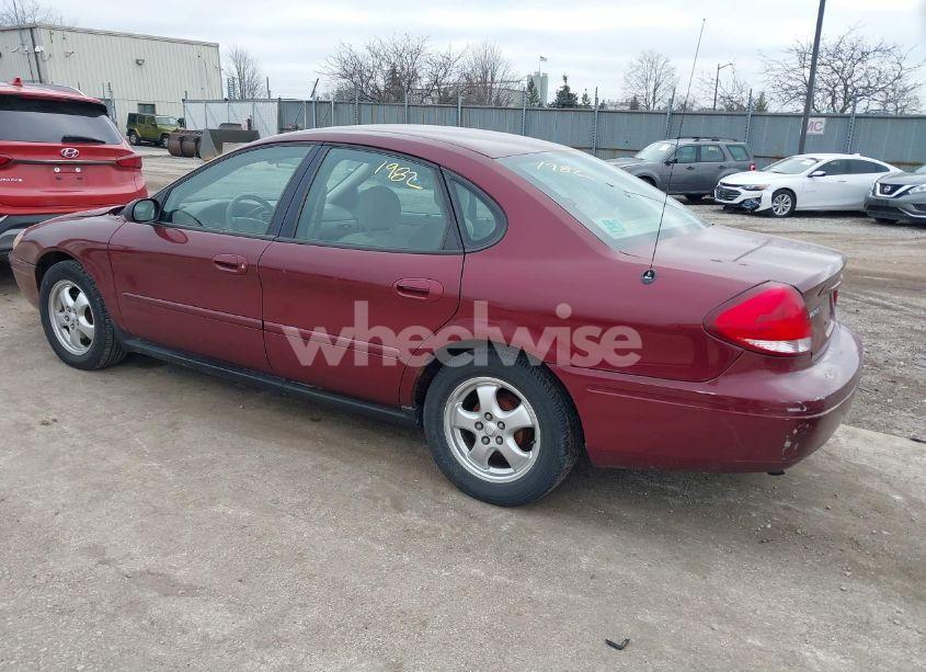 Photo 3 of 2005 Ford Taurus SE (VIN 1FAFP53U35A270526)