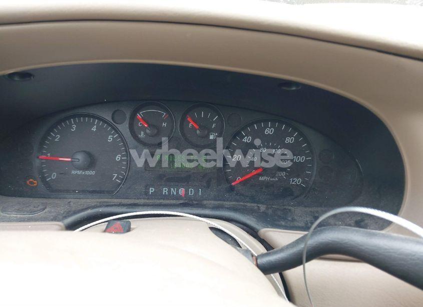 Photo 7 of 2005 Ford Taurus SE (VIN 1FAFP53U35A270526)