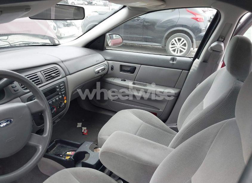 Photo 5 of 2006 Ford Taurus SE (VIN 1FAFP53U36A192038)